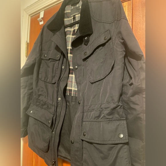 Banana Republic Water-Resistant 4-Pocket Field Jacket Size Medium Black - Picture 5 of 6